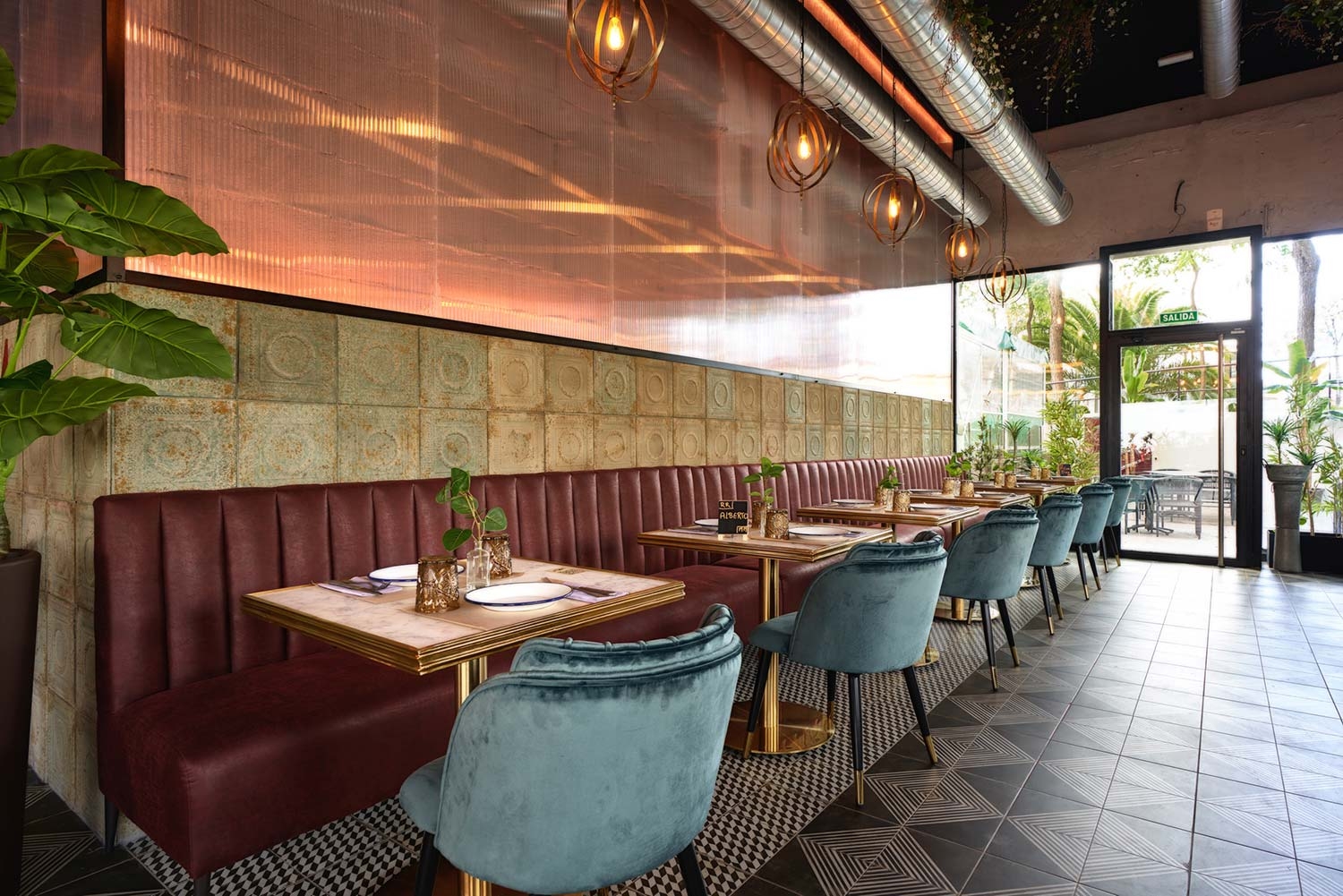 Culinary Artistry & Signature Flavors